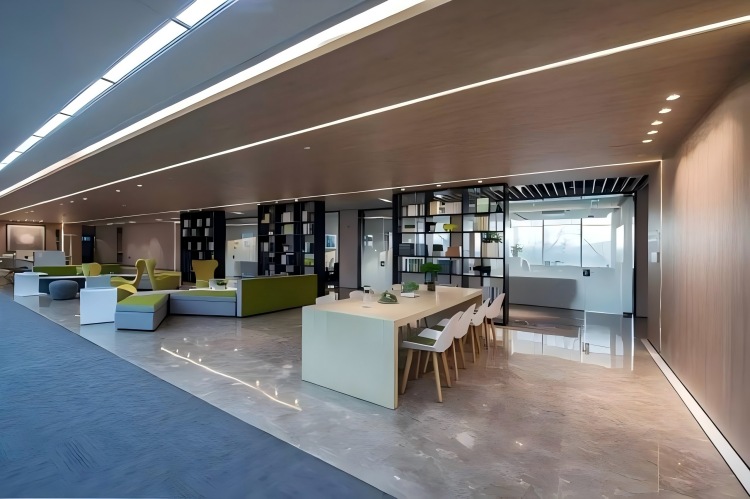 辦公室裝修：打破設(shè)計(jì)枷鎖，釋放無(wú)限可能